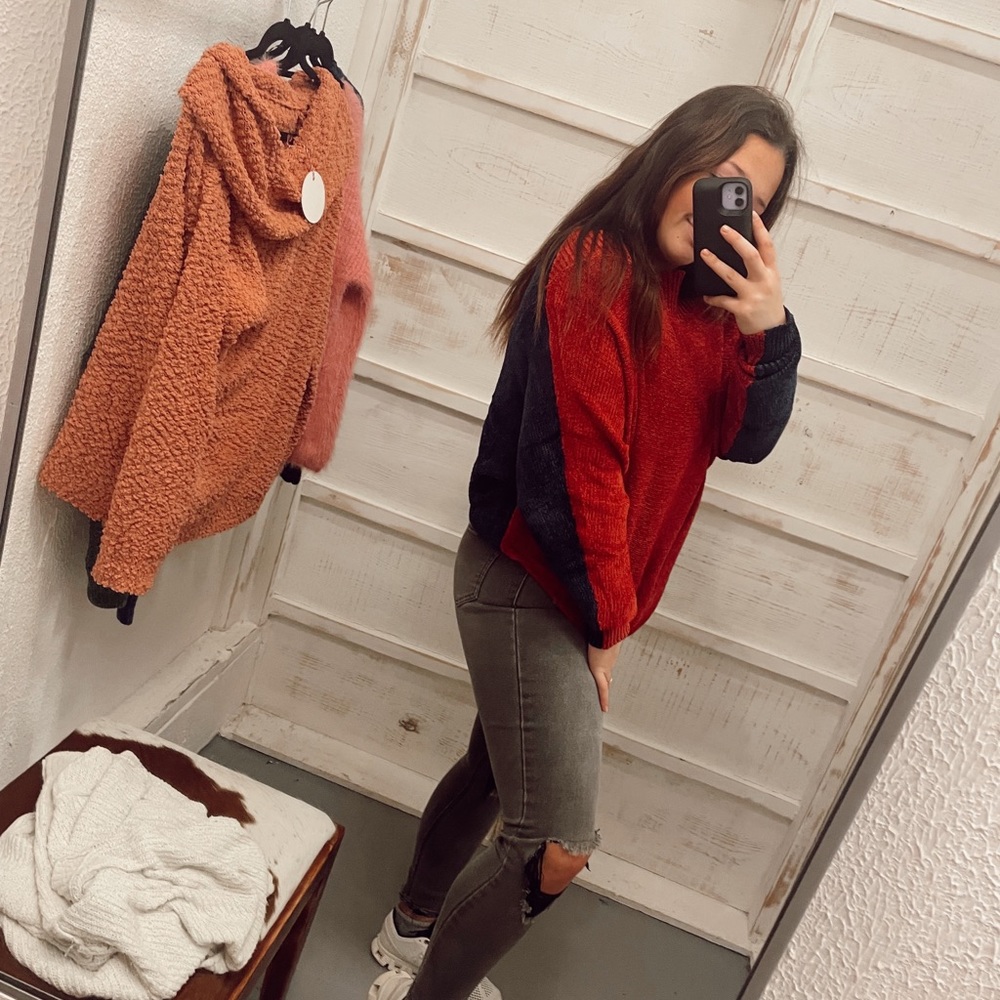 2 toned sweater